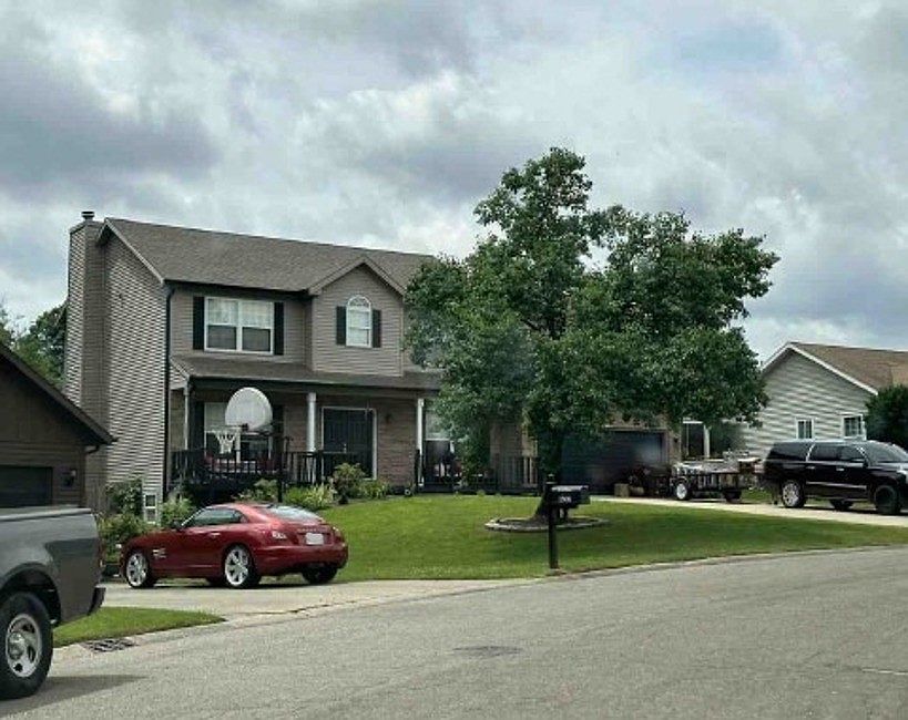 2nd image of 1308 Fairway Dr