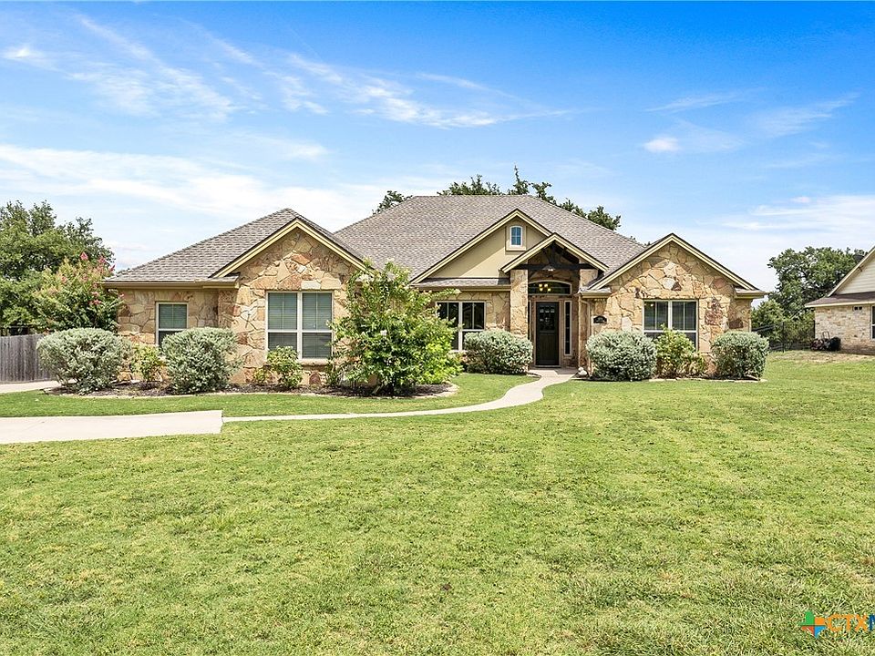 1st image of 1074 Doves Landing Ct