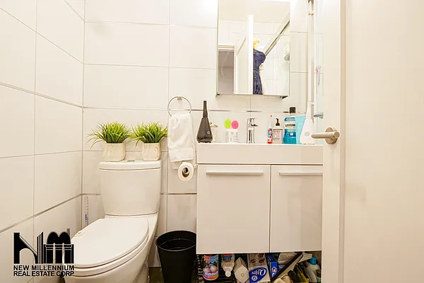 Rented by NMRE | media 31