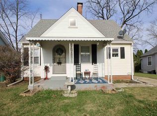 2515 W Downs Cir, Peoria, IL 61604