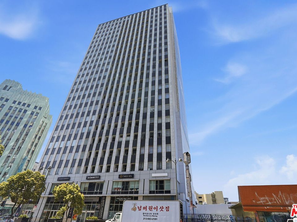 1st image of 3810 Wilshire Blvd APT 1609