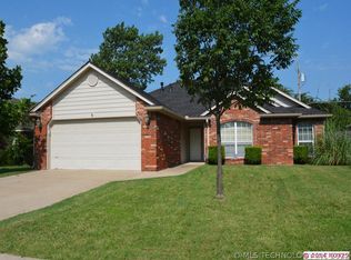 11842 N 107th East Ave, Collinsville, OK 74021