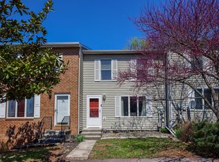 76 Persian Lilac Dr, Etters, PA 17319