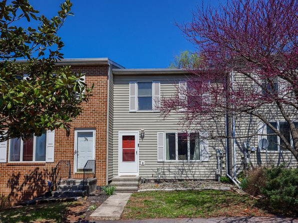76 Persian Lilac Dr