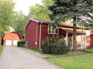 3425 11th St, Winthrop Harbor, IL 60096