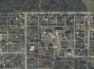 904 Shelley Cir, Tahlequah, OK 74464