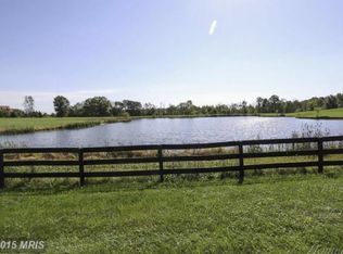 13131 Forest Green Ln, Lovettsville, VA