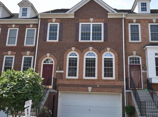 12005 Ashford Green Dr, Fairfax, VA 22030