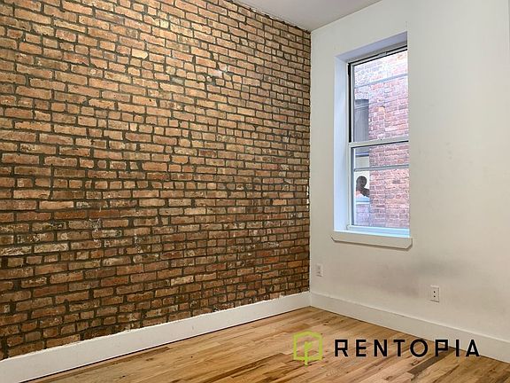 2nd image of 886 Jefferson Ave #3D