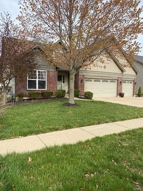 1st image of 123 Pine Needle Dr