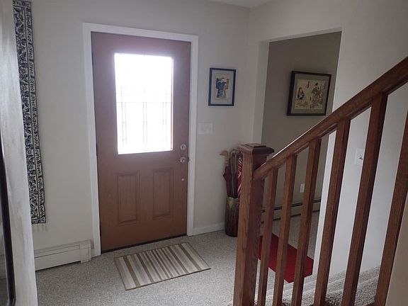 2nd image of 29 Midwood Dr