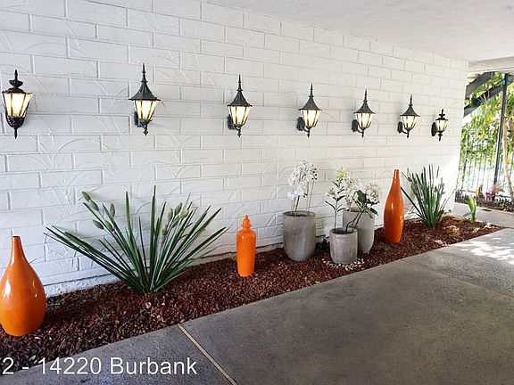3rd image of 14220 Burbank Blvd APT 203