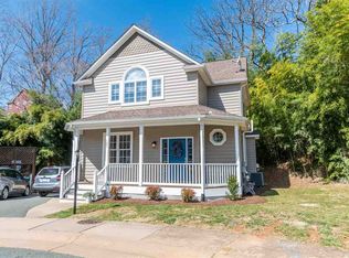 121 Roys Pl, Charlottesville, VA 22902