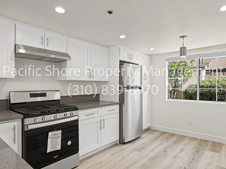 Montrose Apartments — Photo 5