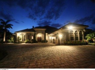 335 Lansing Island Dr, Satellite Beach, FL 32937