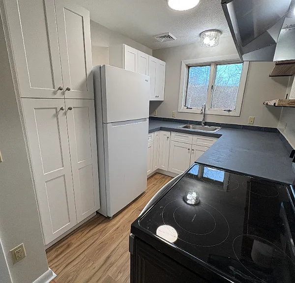 26 Hadley Rd #28 — Photo 3