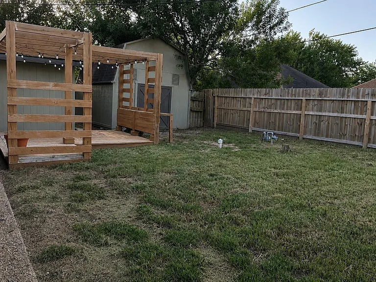 1008 Wright Blvd — Photo 18