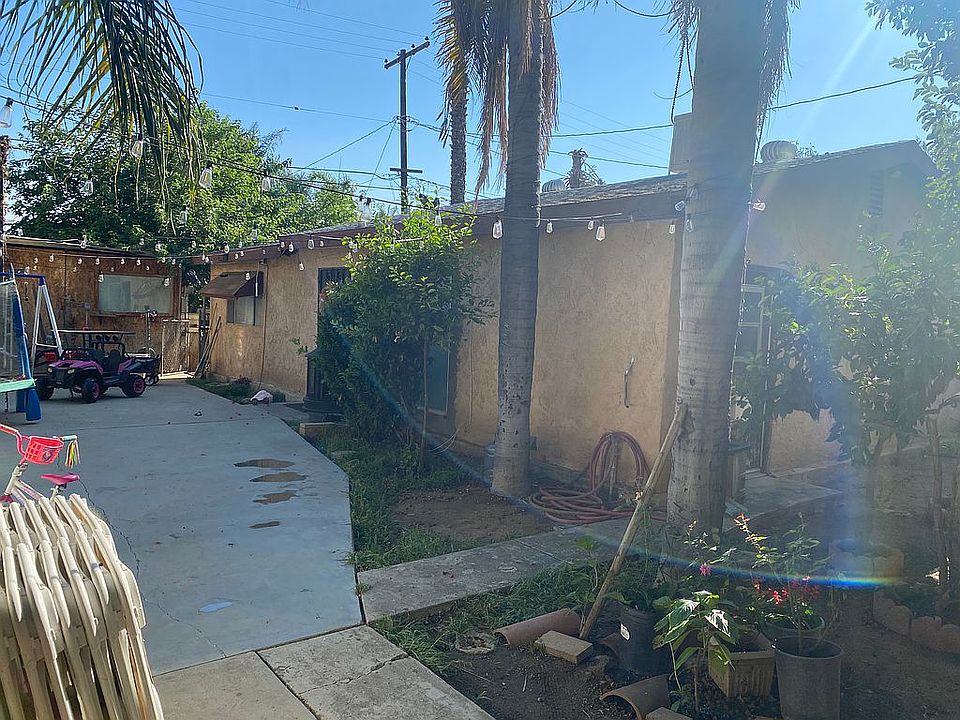 2nd image of 7912 Janet Ave