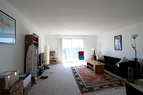 31 Belmont St Photo 1