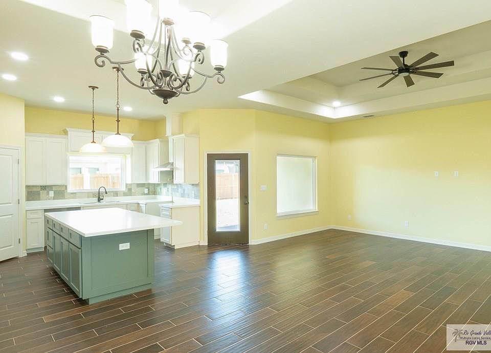 107 Heron Ave, Los Fresnos, TX 78566 MLS 29741508 Zillow