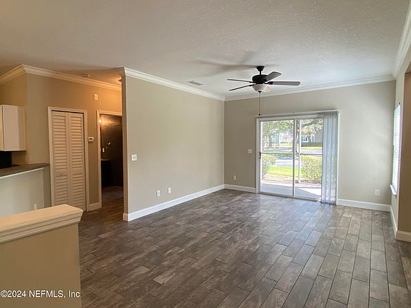 5th image of 10000 GATE Parkway #1411