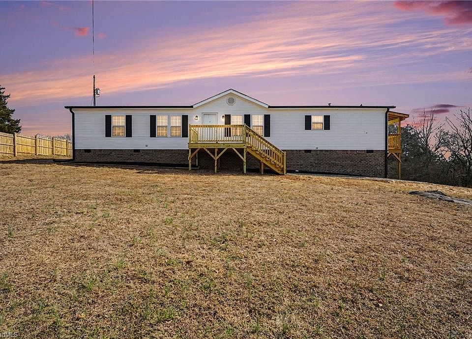 1st image of 708 Hicks Farm Rd