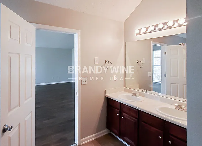 5542 Platte Dr — Photo 17