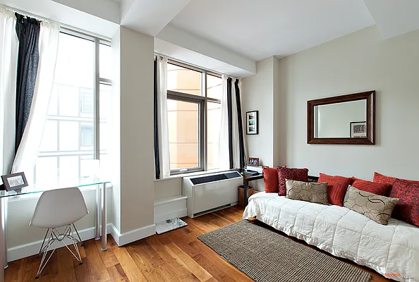 Sold by Modern Spaces | media 5