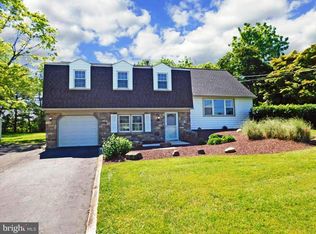 1225 Spencer Rd, Ivyland, PA 18974