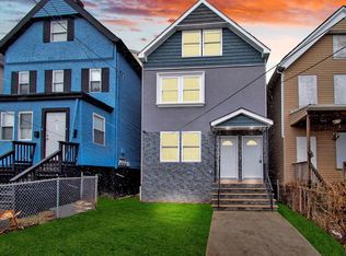 173 Oakwood Pl FLOOR 2, Orange, NJ 07050