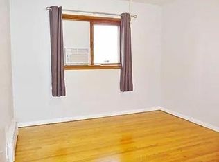 339 Northway Park Rd APT 5, Machesney Park, IL 61115
