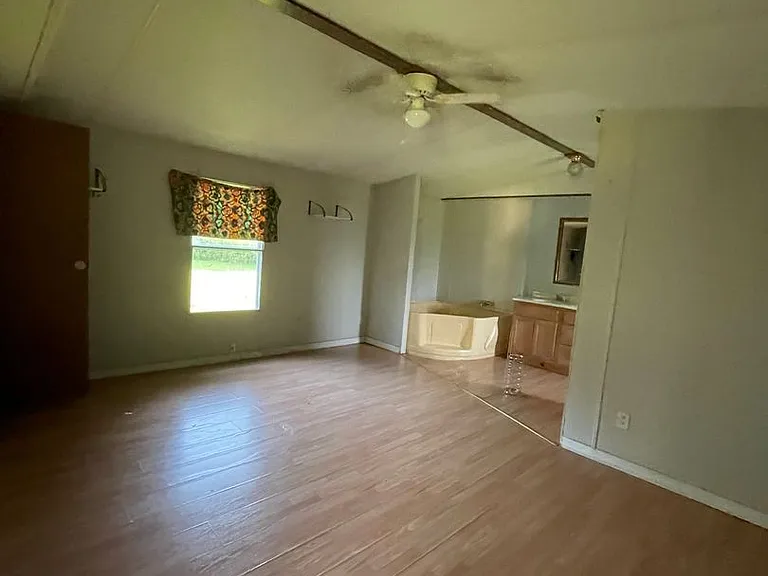 310 Mathis Rd — Photo 3