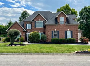 2509 Silver Grass Ln, Knoxville, TN 37931