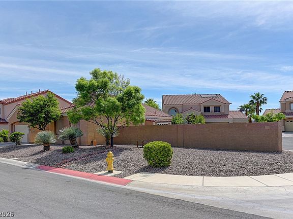 3rd image of 8025 Painted Clay Ave