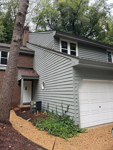 4 bed, 2.5 bath, 2200 sqft, $2,250 — Photo 1