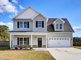 217 Luther Banks Rd, Richlands, NC 28574