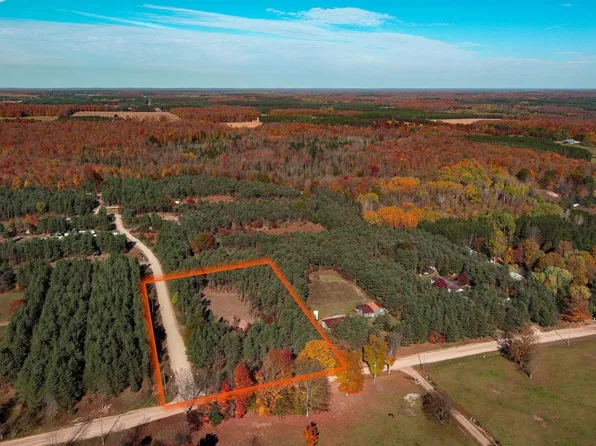 V/l E County Line Rd, Kingsley, MI 49649