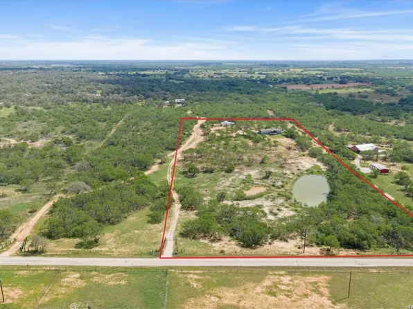 1930 ODANIEL RD, Seguin, TX 78155