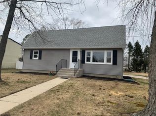 367 Lakeview Ave, Hammonton, NJ 08037
