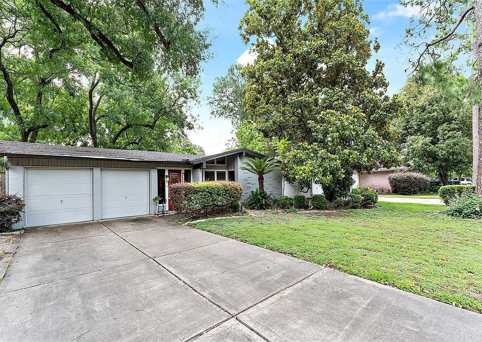 1st image of 1138 Wisterwood Dr