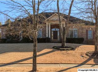 98 Holbrook Dr, Huntsville, AL 35806