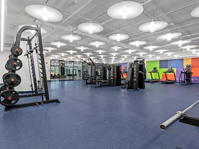 River City Apartments — Photo 21