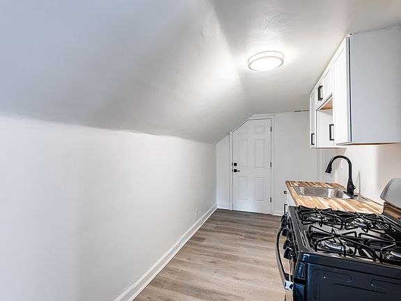 4th image of 816 Cleveland Ave #3