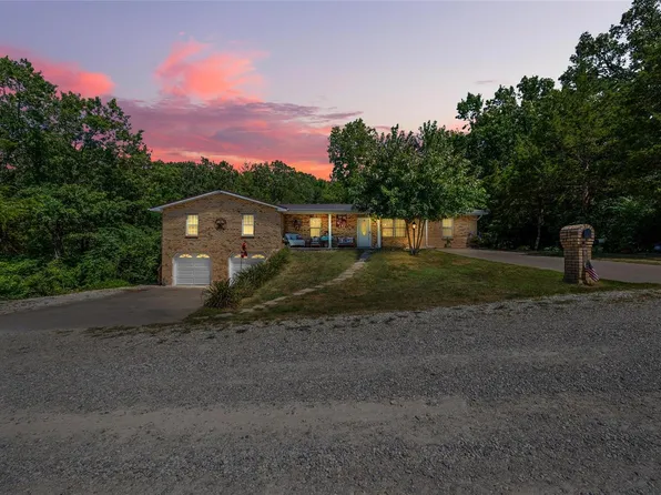 214 W Mont Carmel St, Bonne Terre, MO 63628