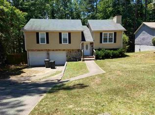 9121 Raven Dr, Jonesboro, GA 30238