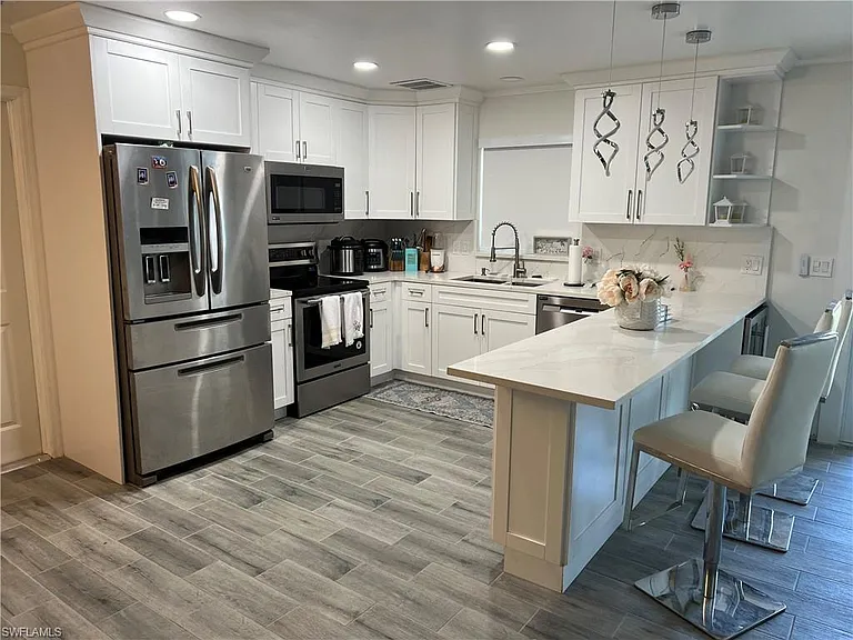 13319 Marquette Blvd — Photo 4
