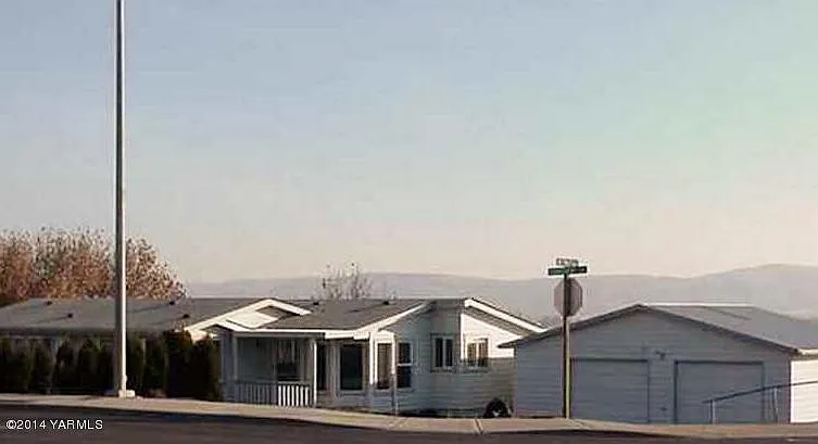 115 N 96th Ave photo 1