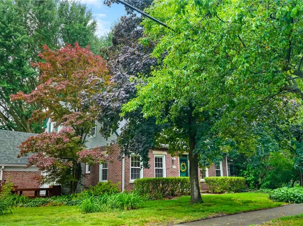 1009 W Green St, Champaign, IL 61821