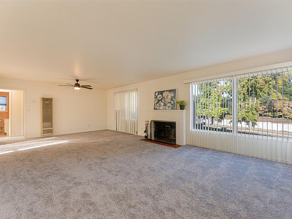 2nd image of 802 Walnut Avenue