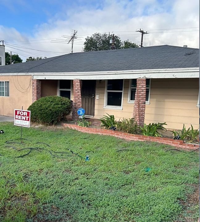 1st image of 2629 Baltic Ave